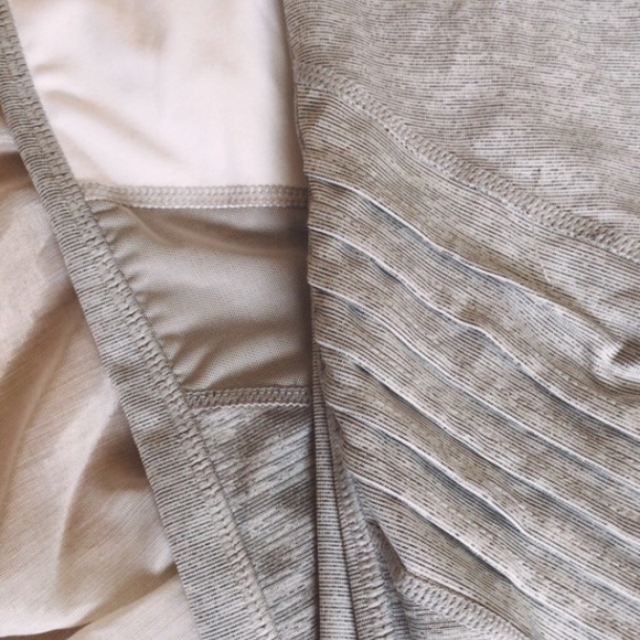 White/grey leggings - Picture 6 of 15